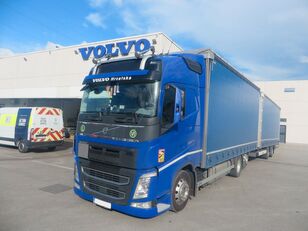 Volvo FH500  camión con lona corredera + remolque con lona corredera