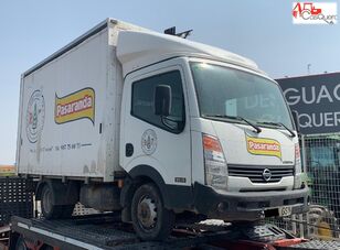 Nissan CABSTAR camión furgón para piezas