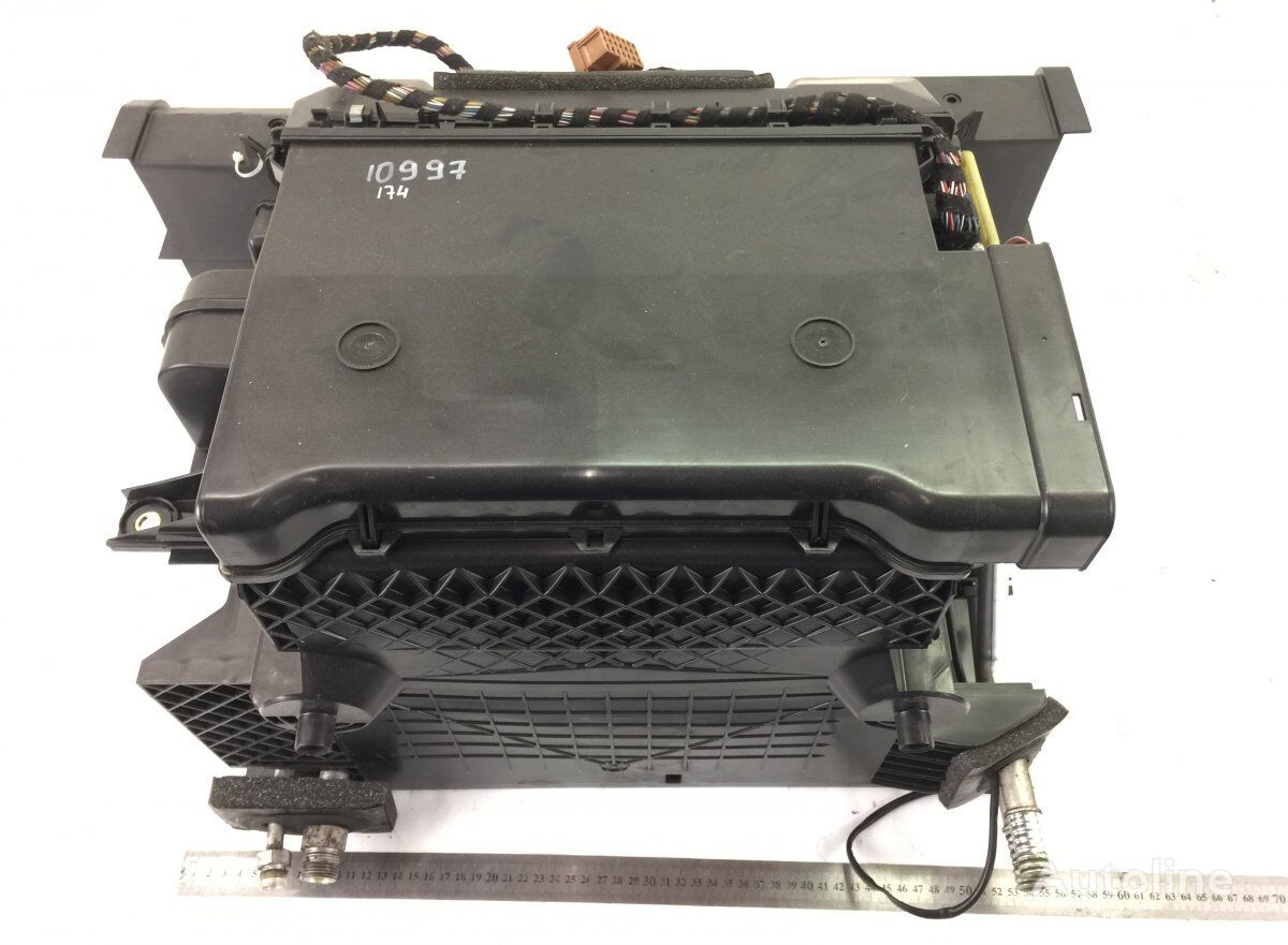 Behr Actros MP2/MP3 1846 (01.02-) radiador de calefacción para Mercedes-Benz Actros, Axor MP1, MP2, MP3 (1996-2014) tractora